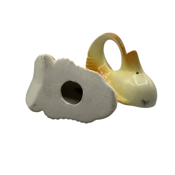 Vintage Ceramic Fish Salt & Pepper Shakers Hand-Painted Yellow & White - Picture 6 of 6